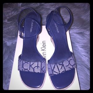 Calvin Klein Wedge Navy Color